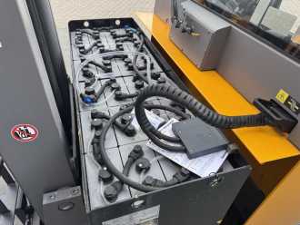 Wózki widłowe używane JUNGHEINRICH ETV C 16 Baujahr 2017 / / Akku 2024 / HH 5,9M/ TOP CONDITION ELEKTRO SCHUBMASTSTAPLER (13068330)