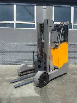 Wózki widłowe używane JUNGHEINRICH ETV C 20 Baujahr 2020/ / HH 5000 Vollkabine ELEKTRO SCHUBMASTSTAPLER (13038532) backdrop