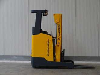 Wózki widłowe używane JUNGHEINRICH ETV110 - TRIPLEX ELEKTRO SCHUBMASTSTAPLER (12967225)