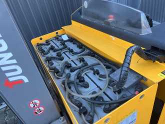 Wózki widłowe używane JUNGHEINRICH ETV214 ELEKTRO SCHUBMASTSTAPLER (13017803)