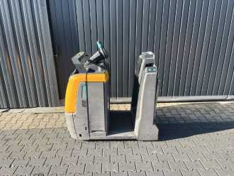 Wózki widłowe używane JUNGHEINRICH EZS350 ELEKTRO SCHLEPPER (13065413)