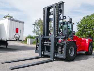 Wózki widłowe używane KALMAR DCG 330-12 DIESEL VIERRADFRONTSTAPLER (12994210)