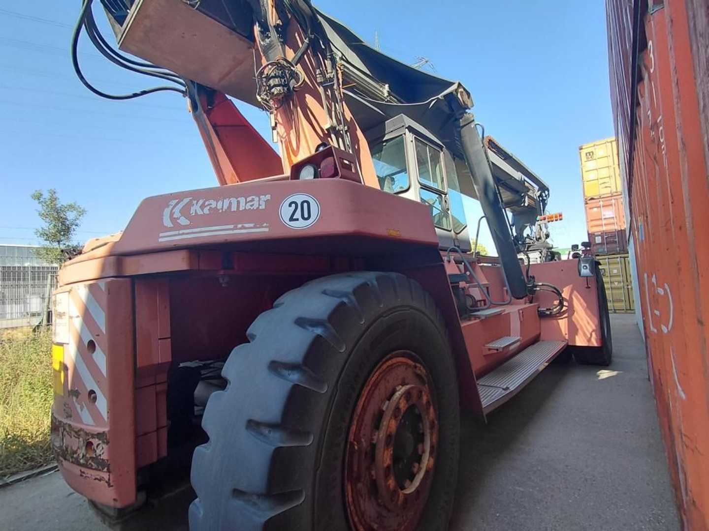 Wózki widłowe używane KALMAR DRD450-60C5X DIESEL REACHSTACKER (13075476)