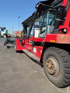 Wózki widłowe używane KALMAR DRG120-54S6 DIESEL REACHSTACKER (13075473)