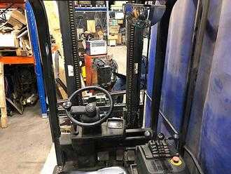 Wózki widłowe używane KOMATSU FB13M-2Rac ELEKTRO DREIRADFRONTSTAPLER (13068992)