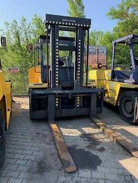 Wózki widłowe używane KOMATSU FD100-8 DIESEL VIERRADFRONTSTAPLER (13063194) backdrop