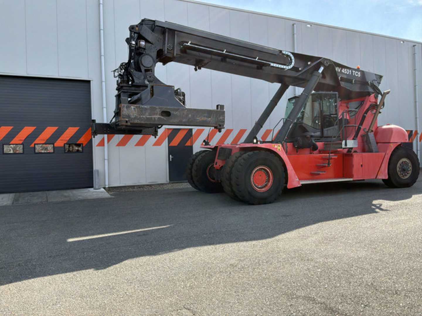 Wózki widłowe używane KONECRANES SMV4531 TC5 DIESEL VIERRADFRONTSTAPLER (13071541)