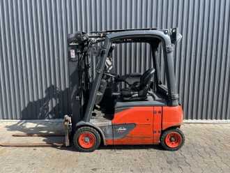Wózki widłowe używane LACHNIT E16P-02 ELEKTRO VIERRADFRONTSTAPLER (13061870)