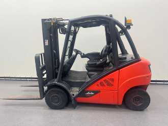 Wózki widłowe używane LINDE 393 H 25 D-02 DIESEL VIERRADFRONTSTAPLER (13073366)