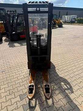 Wózki widłowe używane LINDE D 14 SP ELEKTRO HOCHHUBWAGENFAHRERSTAND (13057011)