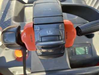 Wózki widłowe używane LINDE D12SP ELEKTRO HOCHHUBWAGENFAHRERSTAND (13071267)