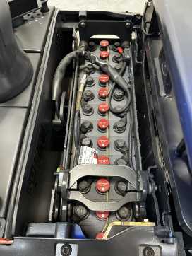 Wózki widłowe używane LINDE D14 SP : 1,4t / 2t (133-01) ELEKTRO HOCHHUBWAGENFAHRERSTAND (13069136)