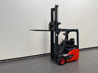 Wózki widłowe używane LINDE E 12-02 ELEKTRO VIERRADFRONTSTAPLER (13071649)
