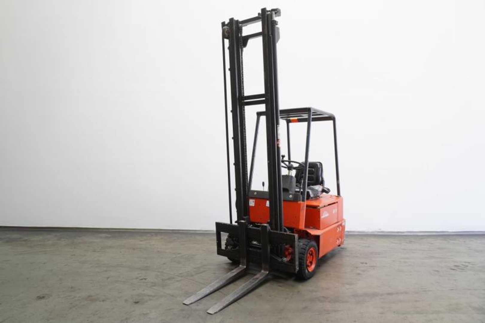 Wózki widłowe używane LINDE E 15 Z 324 ELEKTRO DREIRADFRONTSTAPLER (13068119)