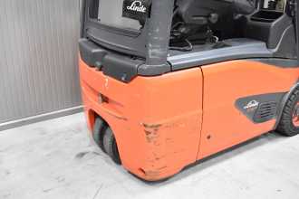 Wózki widłowe używane LINDE E 16 - 02 /58650/ ELEKTRO DREIRADFRONTSTAPLER (13074553)