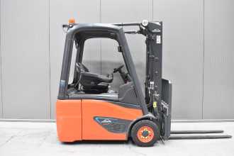 Wózki widłowe używane LINDE E 16 C - 02 /58500/ ELEKTRO DREIRADFRONTSTAPLER (13063173)