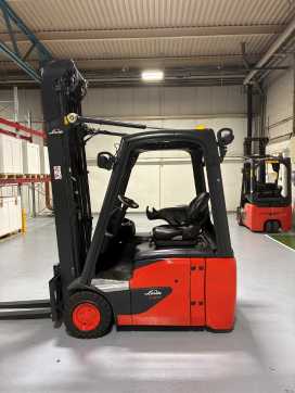 Wózki widłowe używane LINDE E 16 C EVO ELEKTRO DREIRADFRONTSTAPLER (13074666)