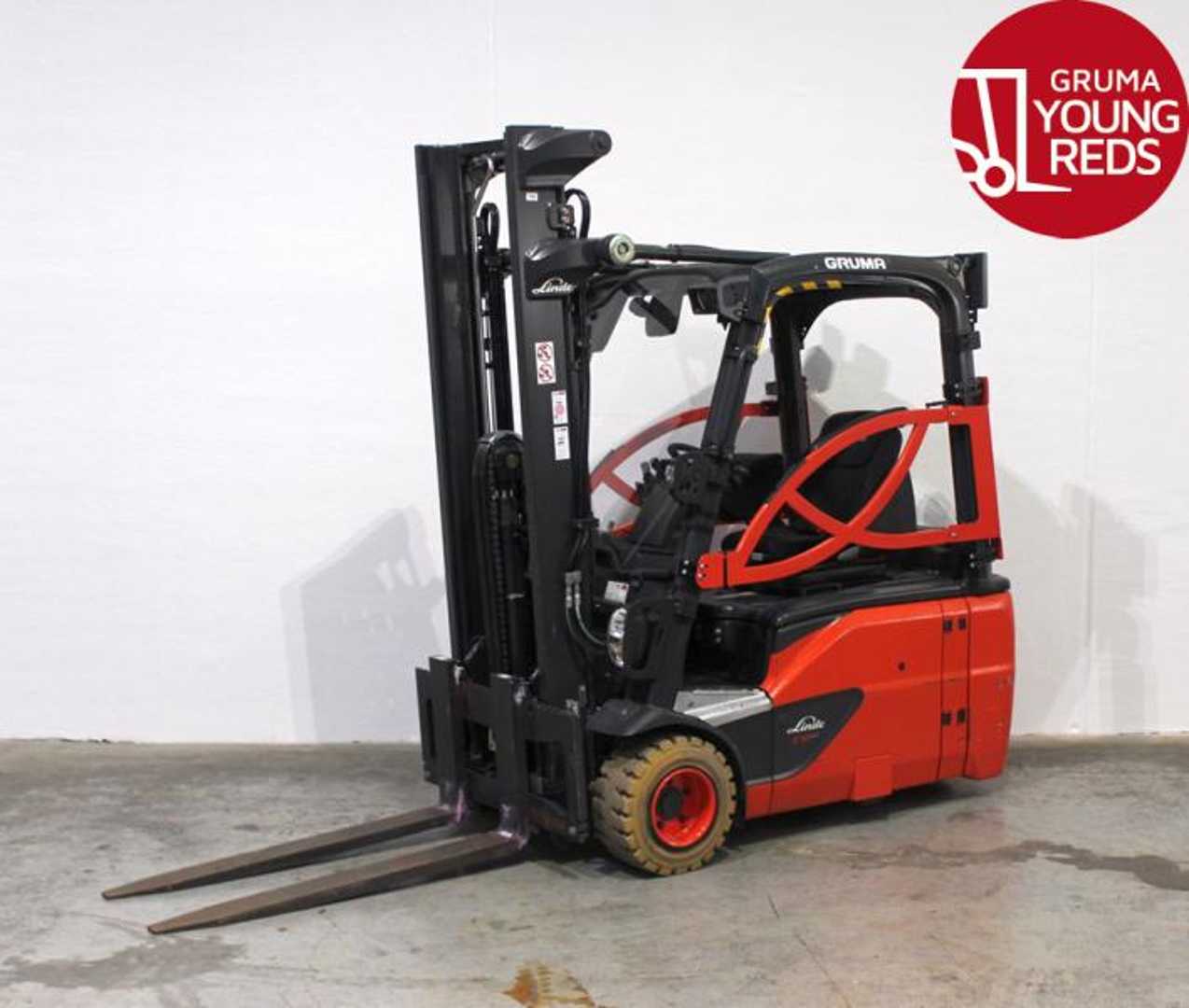 Wózki widłowe używane LINDE E 18 L EVO 386-02 ELEKTRO DREIRADFRONTSTAPLER (12798723)