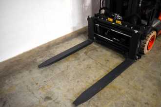 Wózki widłowe używane LINDE E 18 L EVO 386-02 ELEKTRO DREIRADFRONTSTAPLER (13070905)