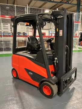 Wózki widłowe używane LINDE E 18 PH EVO ELEKTRO VIERRADFRONTSTAPLER (13061169)