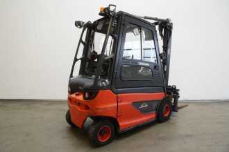 Wózki widłowe używane LINDE E 20 387 ELEKTRO VIERRADFRONTSTAPLER (13068357)