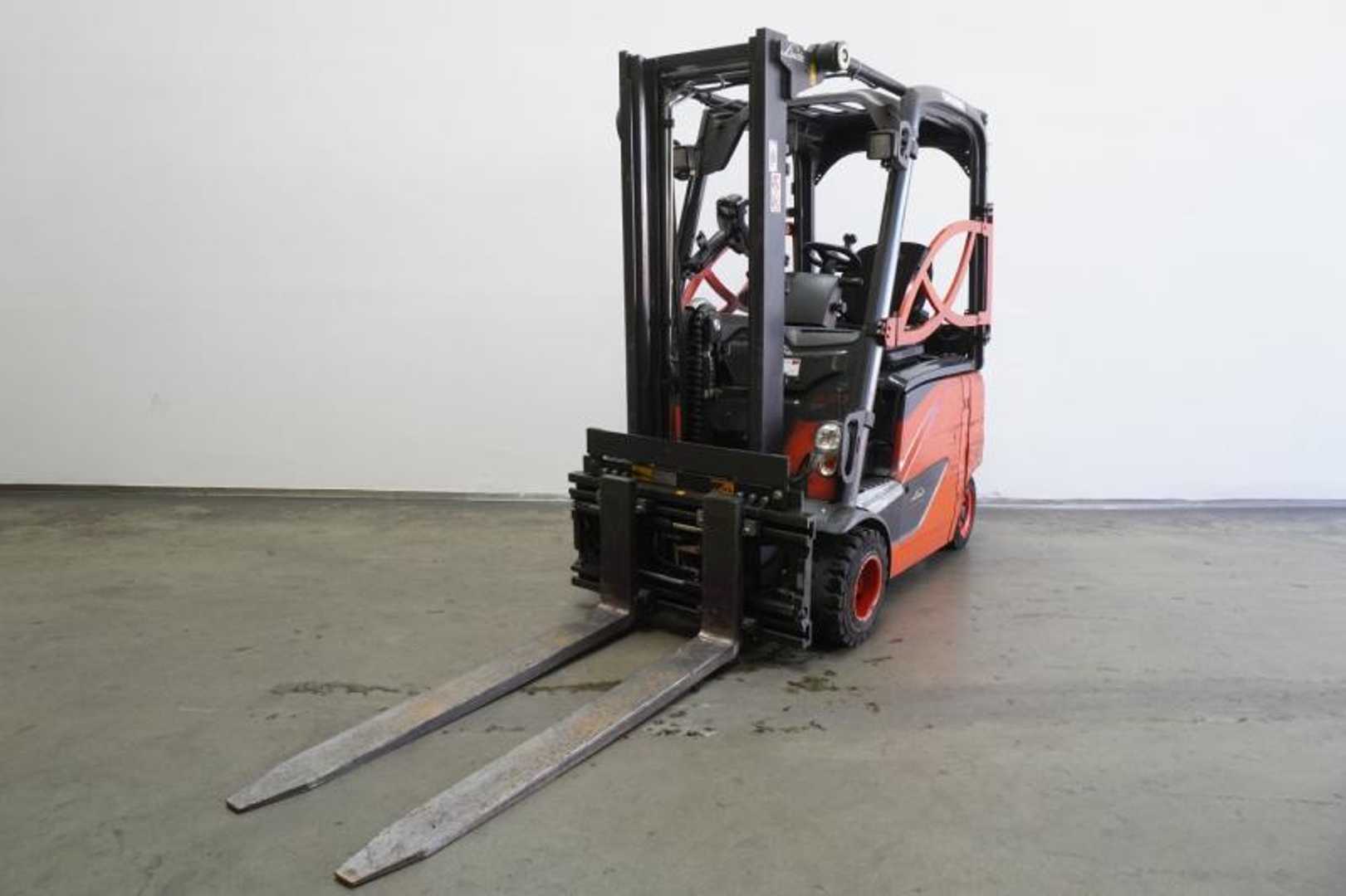 Wózki widłowe używane LINDE E 20 PH EVO 386-02 ELEKTRO VIERRADFRONTSTAPLER (13073320)