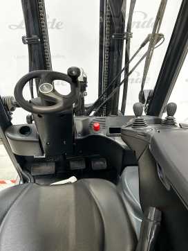 Wózki widłowe używane LINDE E 20 PH EVO ELEKTRO VIERRADFRONTSTAPLER (13073556)