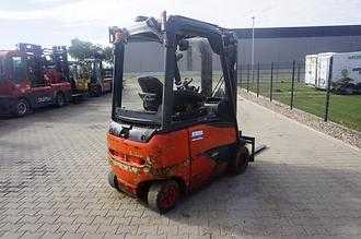 Wózki widłowe używane LINDE E 20PH-02 - Triplex - 2021er ELEKTRO VIERRADFRONTSTAPLER (13070634)