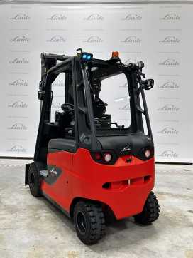 Wózki widłowe używane LINDE E 25/600 H : 2,5t ELEKTRO VIERRADFRONTSTAPLER (13069122) backdrop