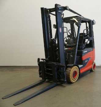 Wózki widłowe używane LINDE E 25/600 H ION 387 ELEKTRO VIERRADFRONTSTAPLER (12819931) backdrop