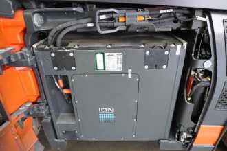 Wózki widłowe używane LINDE E 30 ION 1252 ELEKTRO VIERRADFRONTSTAPLER (13027801)