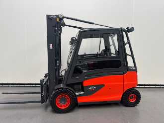 Wózki widłowe używane LINDE E 45 HL-01/600 ELEKTRO VIERRADFRONTSTAPLER (13057602)