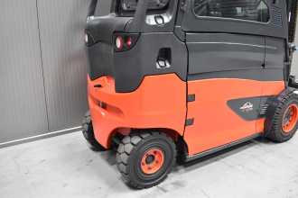 Wózki widłowe używane LINDE E 45 HL/600 - 01 /56320/ ELEKTRO VIERRADFRONTSTAPLER (13004122)