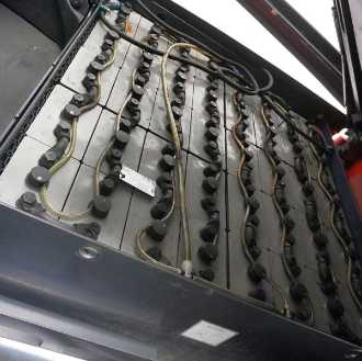Wózki widłowe używane LINDE E 50/600 HL 388 ELEKTRO VIERRADFRONTSTAPLER (12952954)