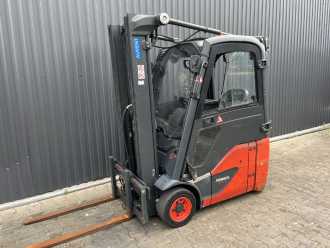 Wózki widłowe używane LINDE E14-02 ELEKTRO DREIRADFRONTSTAPLER (13058689) backdrop