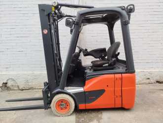 Wózki widłowe używane LINDE E14-02 ELEKTRO DREIRADFRONTSTAPLER (13075176)