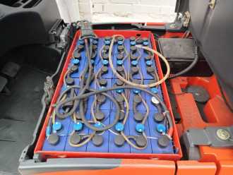 Wózki widłowe używane LINDE E14-02 ELEKTRO DREIRADFRONTSTAPLER (13075176)