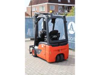 Wózki widłowe używane LINDE E14-02 ELEKTRO VIERRADFRONTSTAPLER (13041279)