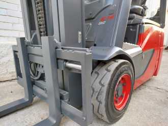 Wózki widłowe używane LINDE E14 EVO LI-ON ELEKTRO DREIRADFRONTSTAPLER (13067333)