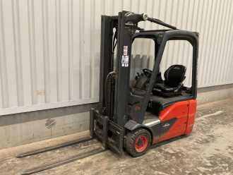 Wózki widłowe używane LINDE E15 BR386 ELEKTRO DREIRADFRONTSTAPLER (12995850)