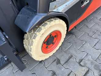 Wózki widłowe używane LINDE E16-02 ELEKTRO DREIRADFRONTSTAPLER (13058682)