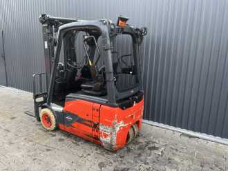 Wózki widłowe używane LINDE E16-02 ELEKTRO DREIRADFRONTSTAPLER (13070228)