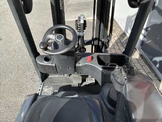 Wózki widłowe używane LINDE E16L-02 ELEKTRO DREIRADFRONTSTAPLER (13071558)