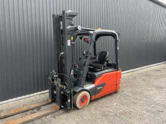 Wózki widłowe używane LINDE E16L-02 ELEKTRO DREIRADFRONTSTAPLER (13073442) backdrop