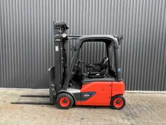 Wózki widłowe używane LINDE E16P-02 ELEKTRO VIERRADFRONTSTAPLER (13063482)