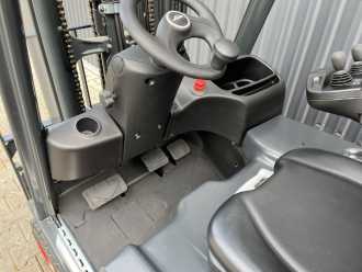 Wózki widłowe używane LINDE E16P-02 ELEKTRO VIERRADFRONTSTAPLER (13063482)
