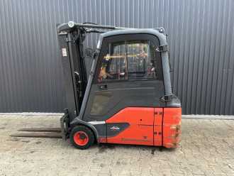 Wózki widłowe używane LINDE E20L-02 ELEKTRO DREIRADFRONTSTAPLER (13070217)