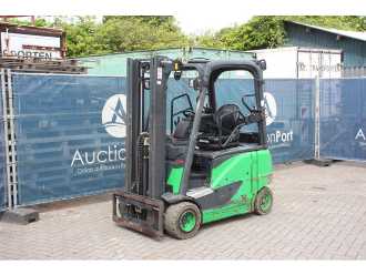 Wózki widłowe używane LINDE E20PH-02 ELEKTRO VIERRADFRONTSTAPLER (13041380)