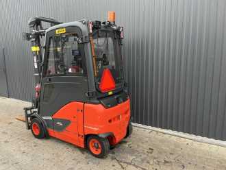 Wózki widłowe używane LINDE E20PH-02 ELEKTRO VIERRADFRONTSTAPLER (13067536)