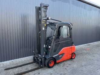 Wózki widłowe używane LINDE E20PL-02 ELEKTRO VIERRADFRONTSTAPLER (13069210) backdrop